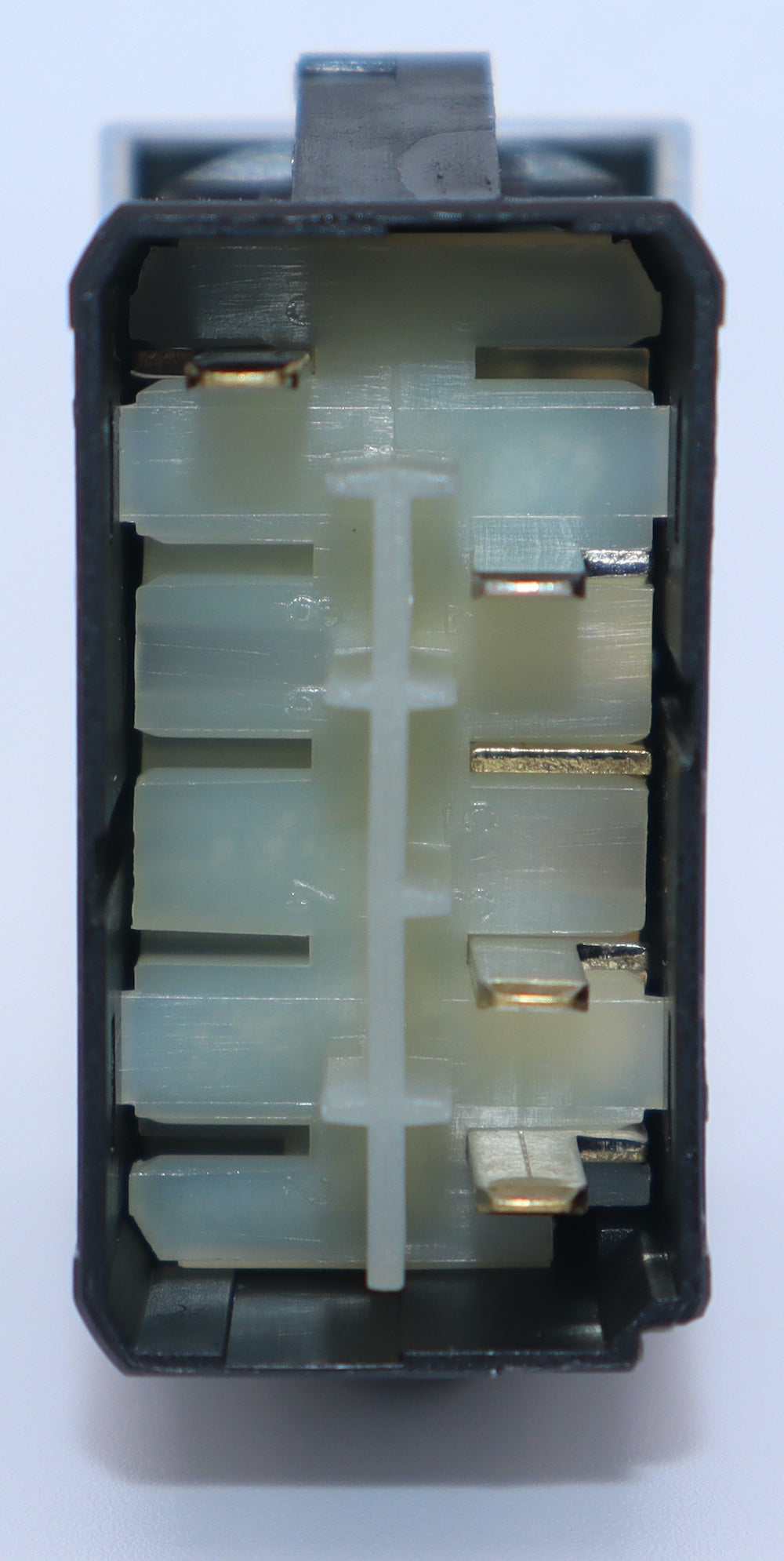 Sprinter Dash Switch on/off for VS30 (2019+) – alpenvans